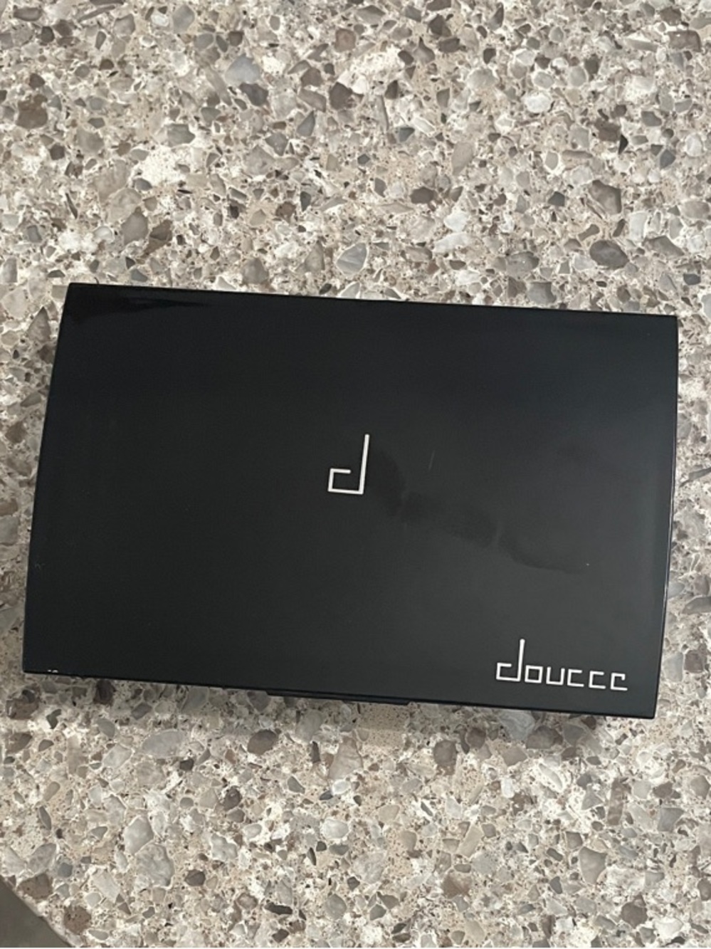 Doucce Freematic Eyeshadow Pro Palette